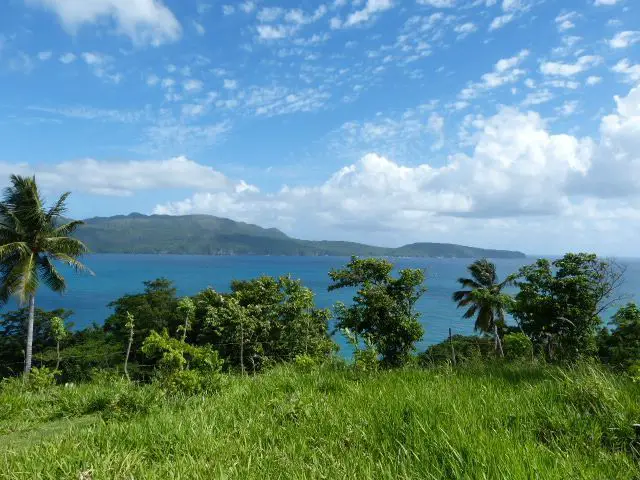 Terreno con Playa Privada en Las Galeras Samaná Foto 7178438-1.jpg