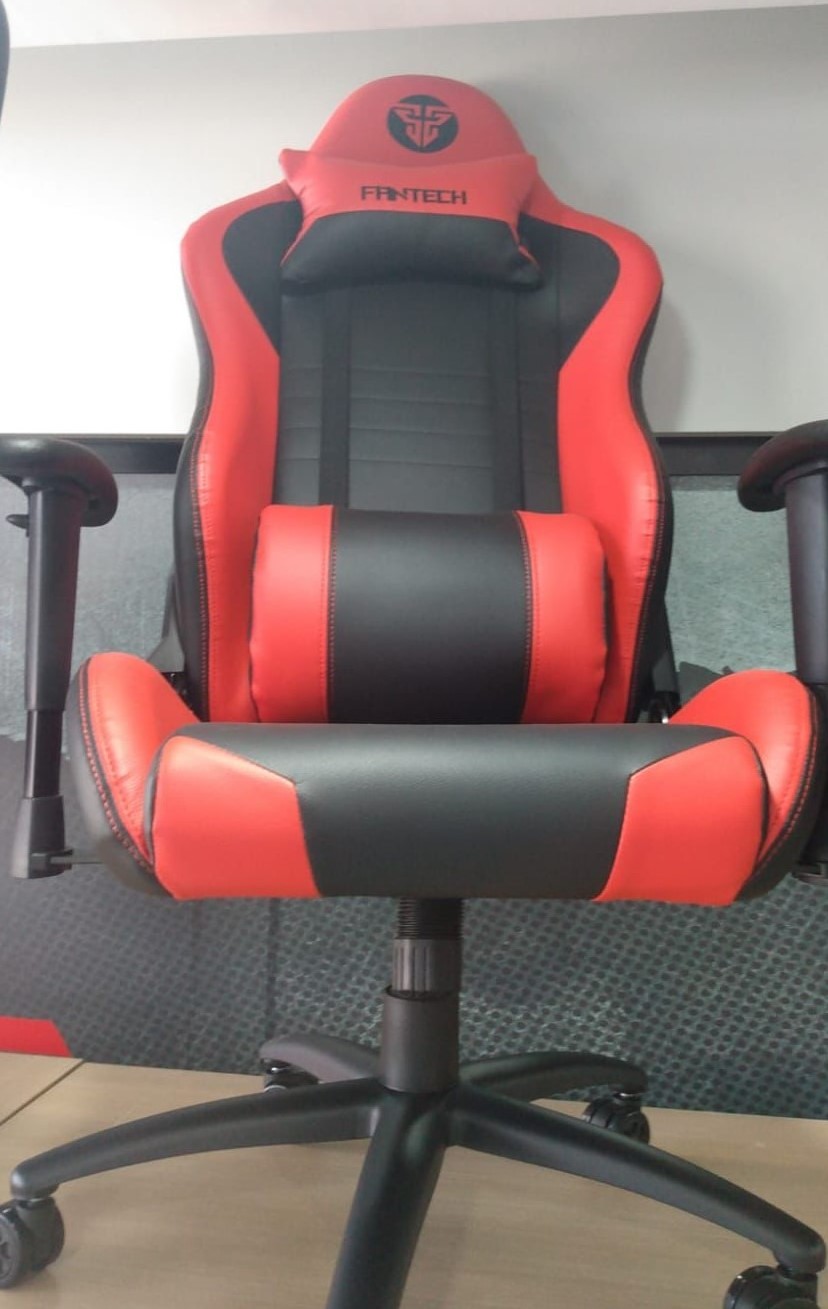 Silla gaming reclínable  Foto 7179997-1.jpg