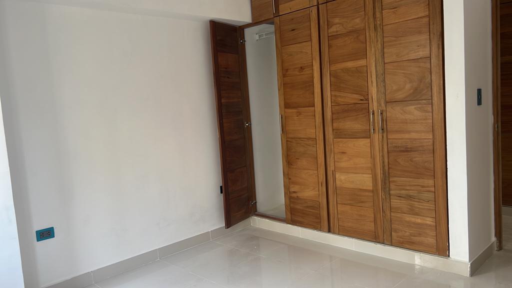 APARTAMENTO ESPACIOSO EN VENTA UBICADO EN MIRADOR NORTE DIS Foto 7181191-2.jpg