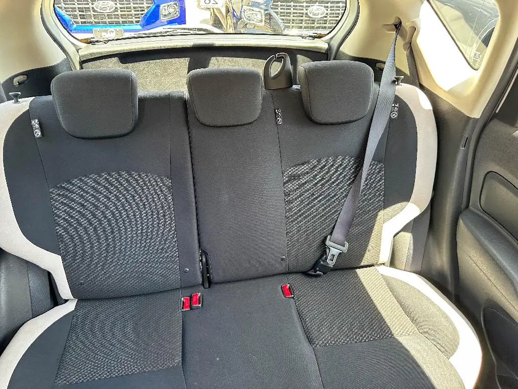 NISSAN NOTE E-POWEL 2017 Foto 7183003-4.jpg