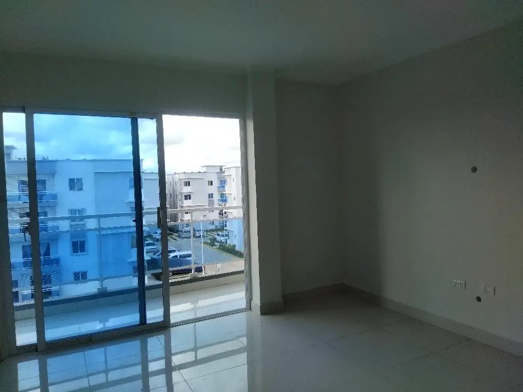 Apartamento en San Isidro residencial Las Cayenas  Foto 7183624-U1.jpg
