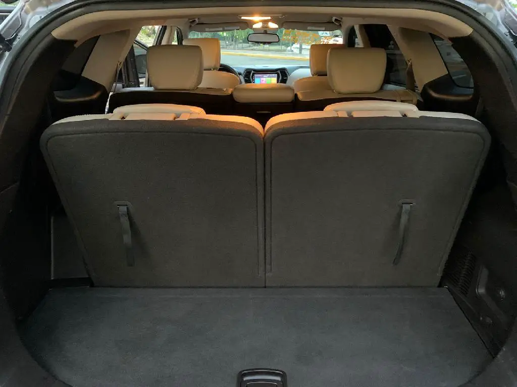 Se Vende Hyundai Grand Santa Fe GLS 2014.- 4x4.- 7 pasageros Foto 7184785-1.jpg