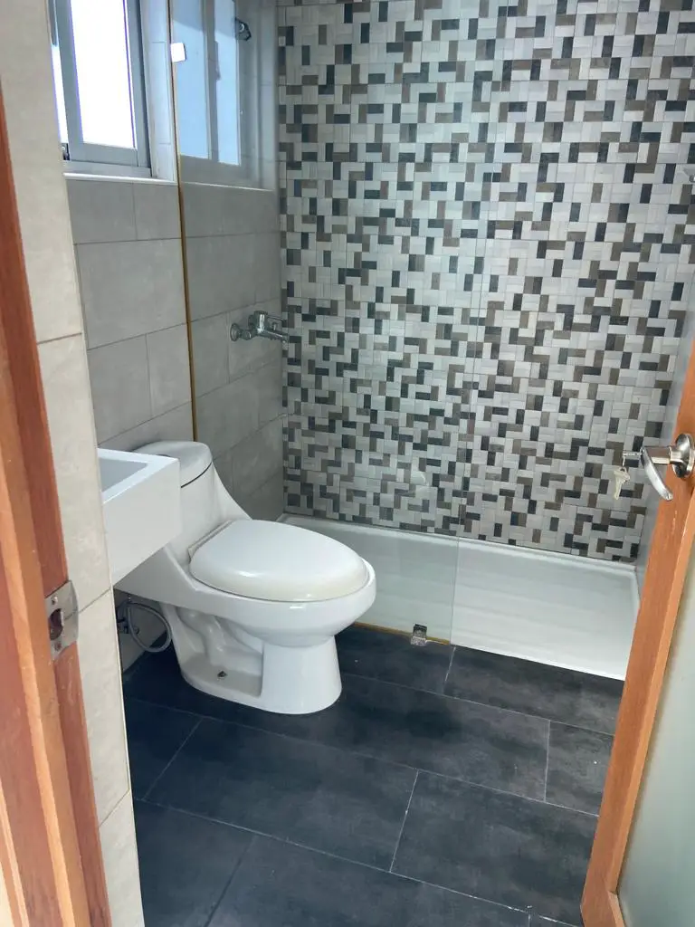 Apartamento 8vo. Piso 210 m2 en Bella Vista Foto 7184791-4.jpg