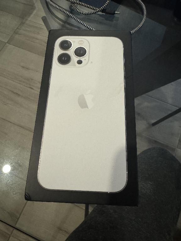 Iphone 13 pro max 256gb desbloqueado exelentes condiciones Foto 7185149-2.jpg