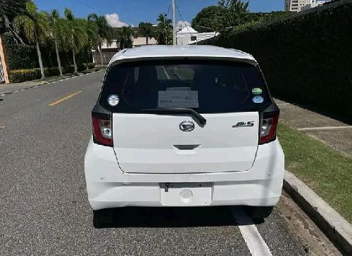 Daihatsu Mira  en Santo Domingo Este Foto 7185196-4.jpg