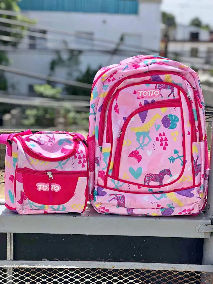 Mochila Morral Bulto tipo TOTTO  Lonchera. combo set Foto 7186098-7.jpg