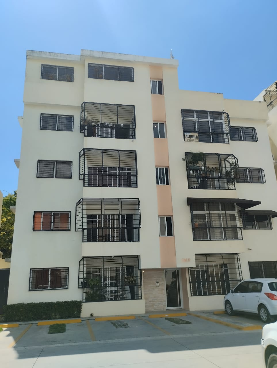 SE ALQUILA APARTAMENTO Foto 7186888-1.jpg