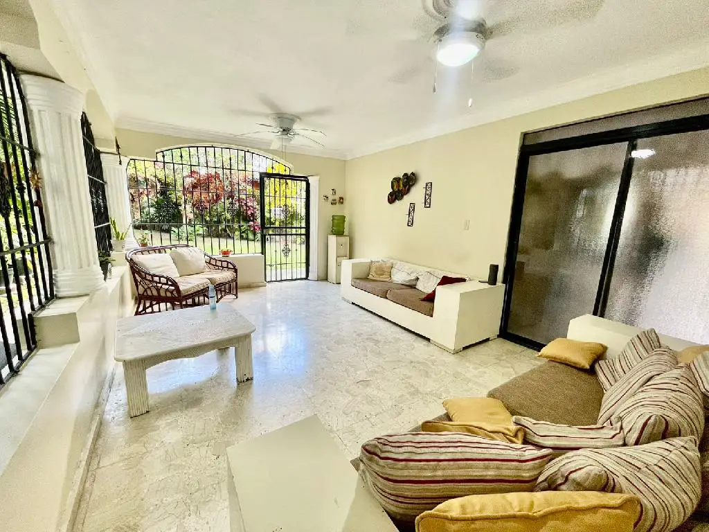 Casa en Arroyo Hondo Isabel Villas 5 Habitaciones Patio. Foto 7187002-3.jpg