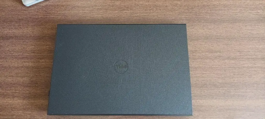 DELL INSPIRON SERIE 3000 TOUCH i3 2.00GHz 4GB RAM Foto 7187025-1.jpg
