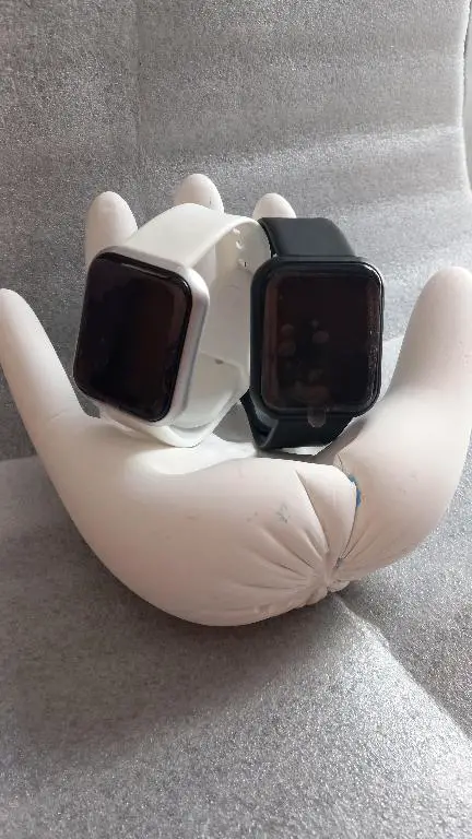 Smartwatch d20 y68 Foto 7187144-R2.jpg