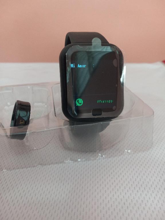 Smartwatch d20 y68 Foto 7187144-R5.jpg