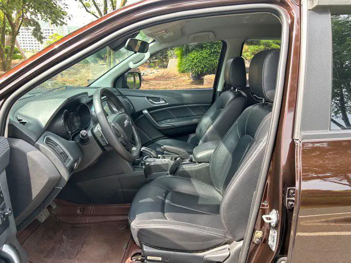 Isuzu  2021 Diesel Foto 7188071-J1.jpg