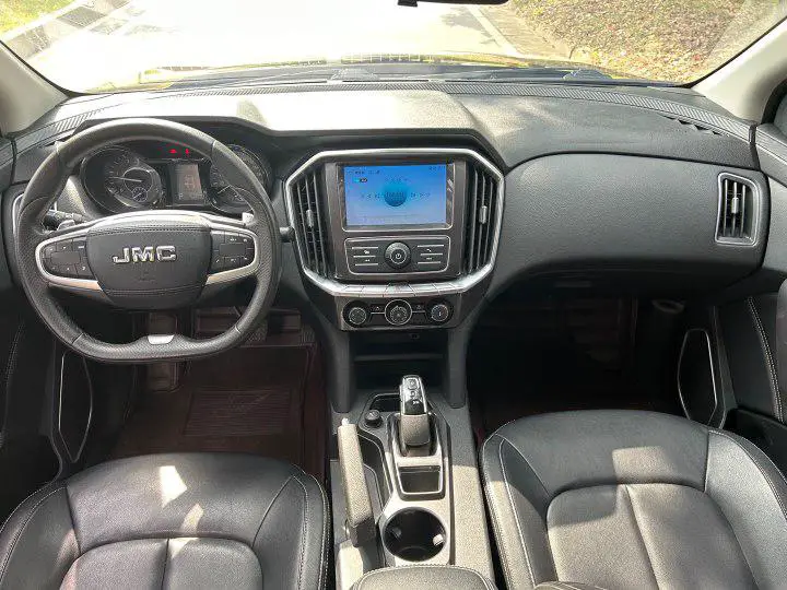 Isuzu  2021 Diesel Foto 7188071-v1.jpg