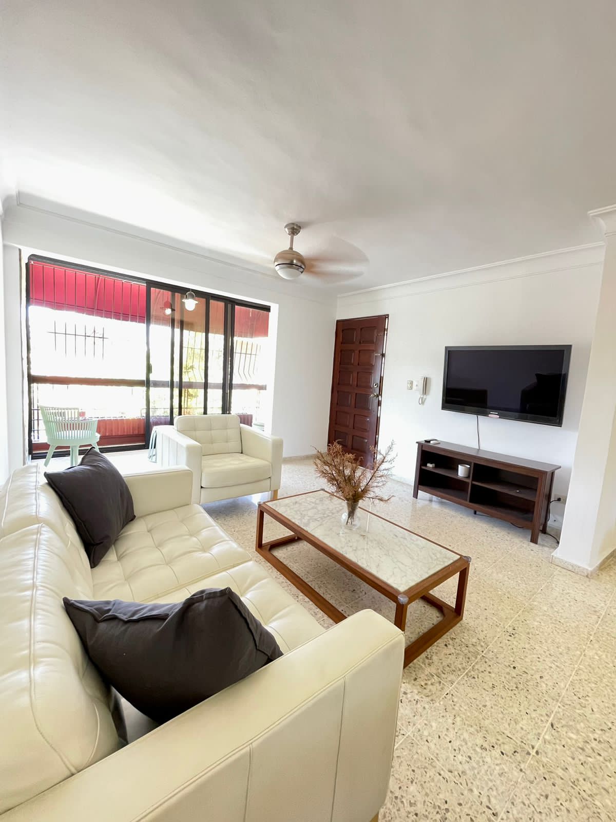 apartamento amueblado en zona exclusiva de Bella Vista Foto 7189006-1.jpg