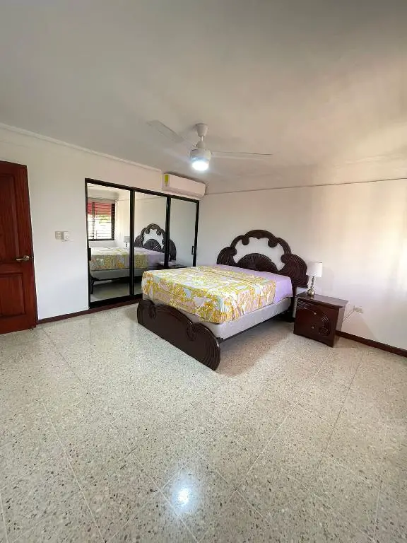 apartamento amueblado en zona exclusiva de Bella Vista Foto 7189006-4.jpg