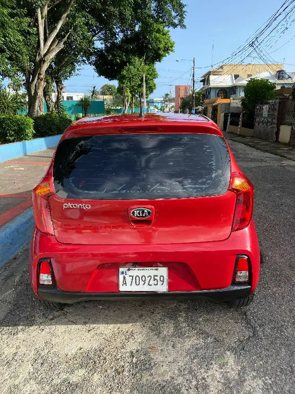 kia picanto año 2017 unico dueño Foto 7189325-4.jpg