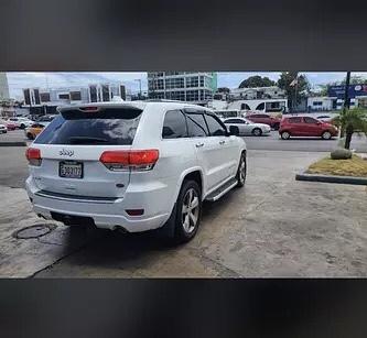 Jeep Grand Cherokee Overland 2014 Foto 7189860-G6.jpg