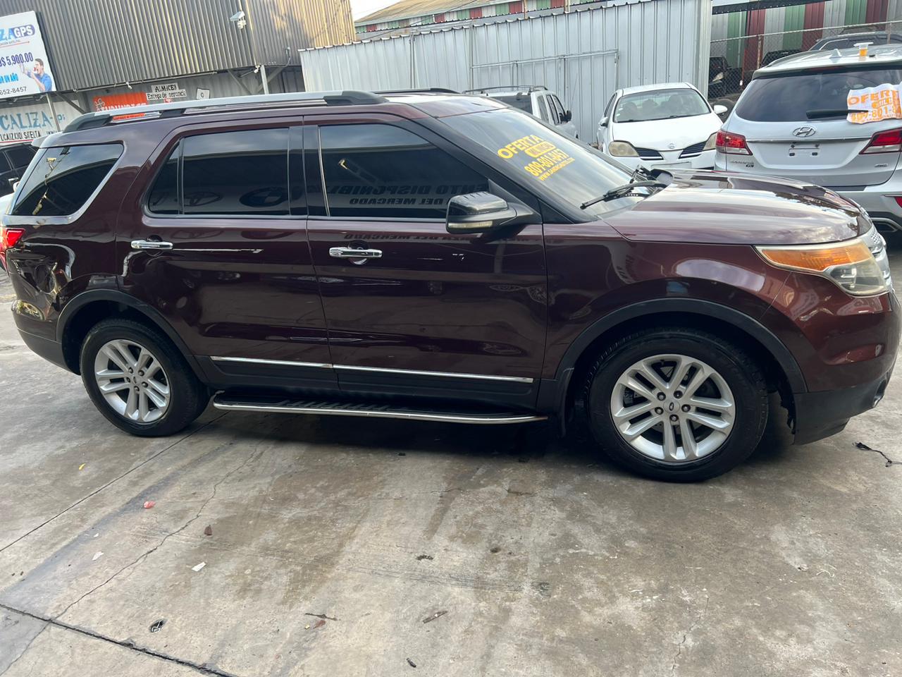 FORD EXPLORER XLT Foto 7189869-J4.jpg