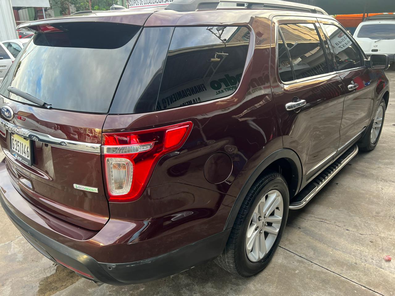 FORD EXPLORER XLT Foto 7189869-J5.jpg