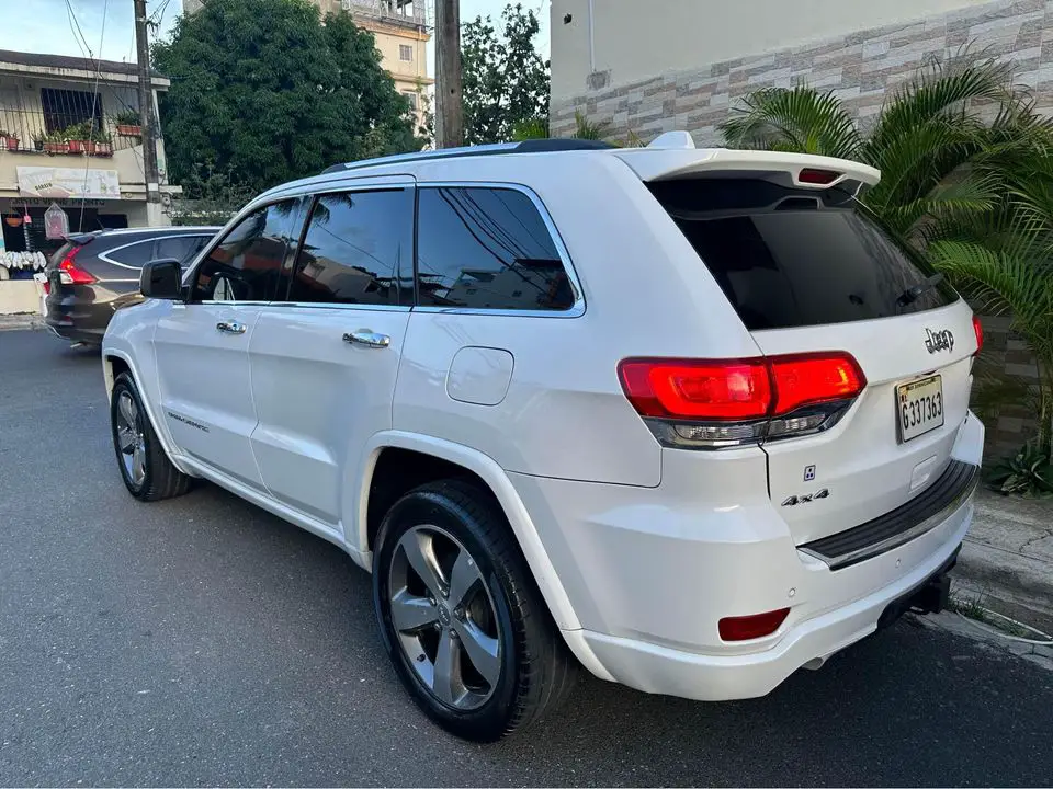Jeep Grand Cherokee Overland 2014 4x4 Foto 7190119-s2.jpg