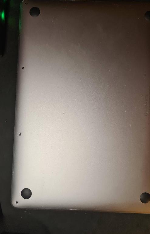 Macbook Pro 13 Modelo A1708 Foto 7190699-2.jpg