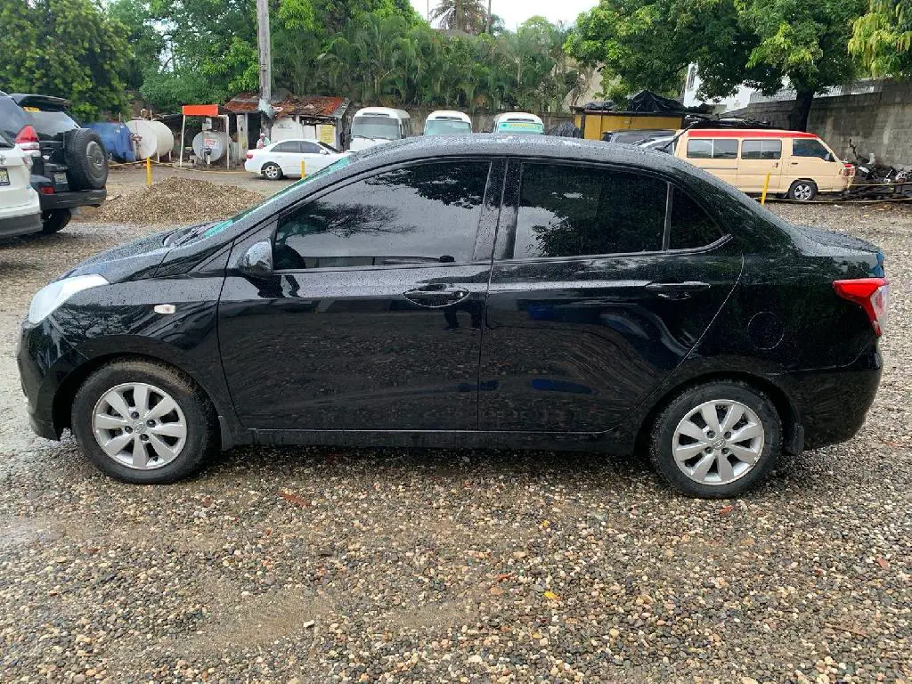 HYUNDAI GRAND i10 2015 en Puerto Plata Foto 7191391-4.jpg