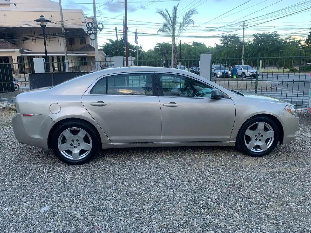 CHEVROLET MALIBU LS 2011 en Puerto Plata Foto 7191395-8.jpg