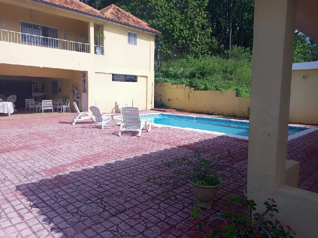 Villa en venta de 2 niveles Vista a la montaña. Foto 7192771-H8.jpg