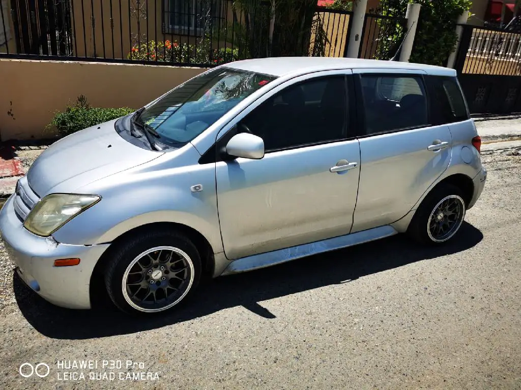 Toyota Scion AX 2004 Hatchback PARA RAPIDO MOTIVO DE VIAJE Foto 7192962-2.jpg