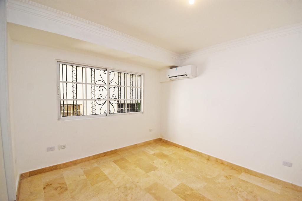 Apartamento en alquiler con línea blanca en Renacimiento Foto 7193239-1.jpg