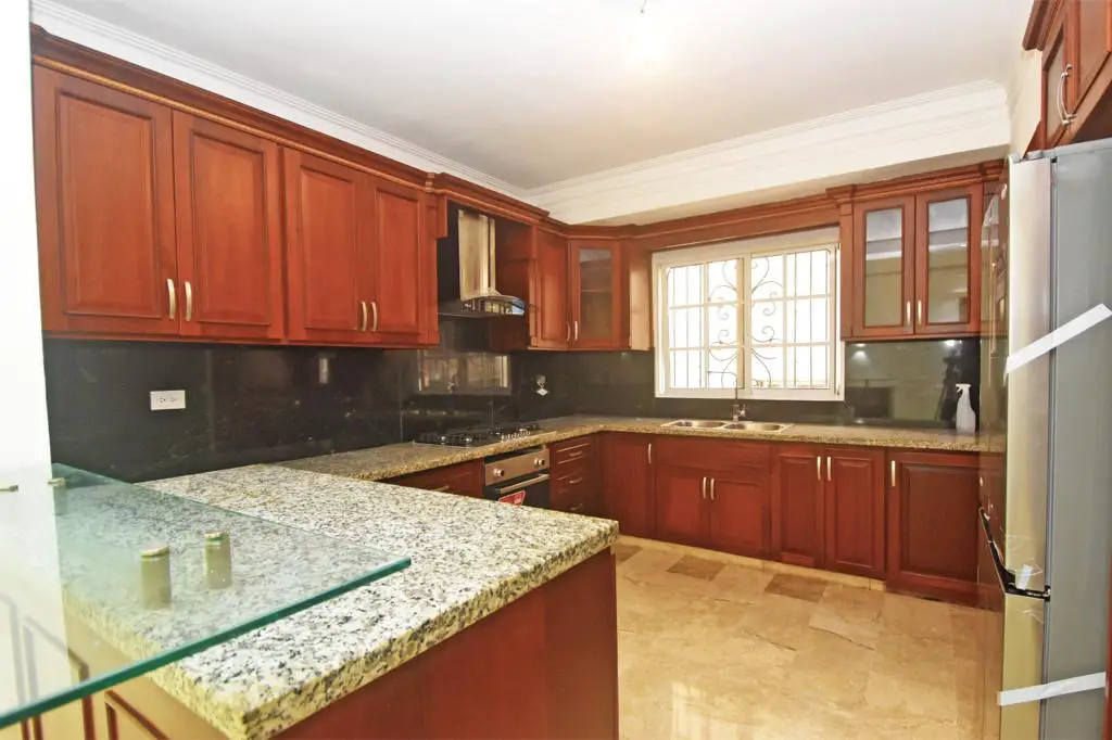 Apartamento en alquiler con línea blanca en Renacimiento Foto 7193239-2.jpg