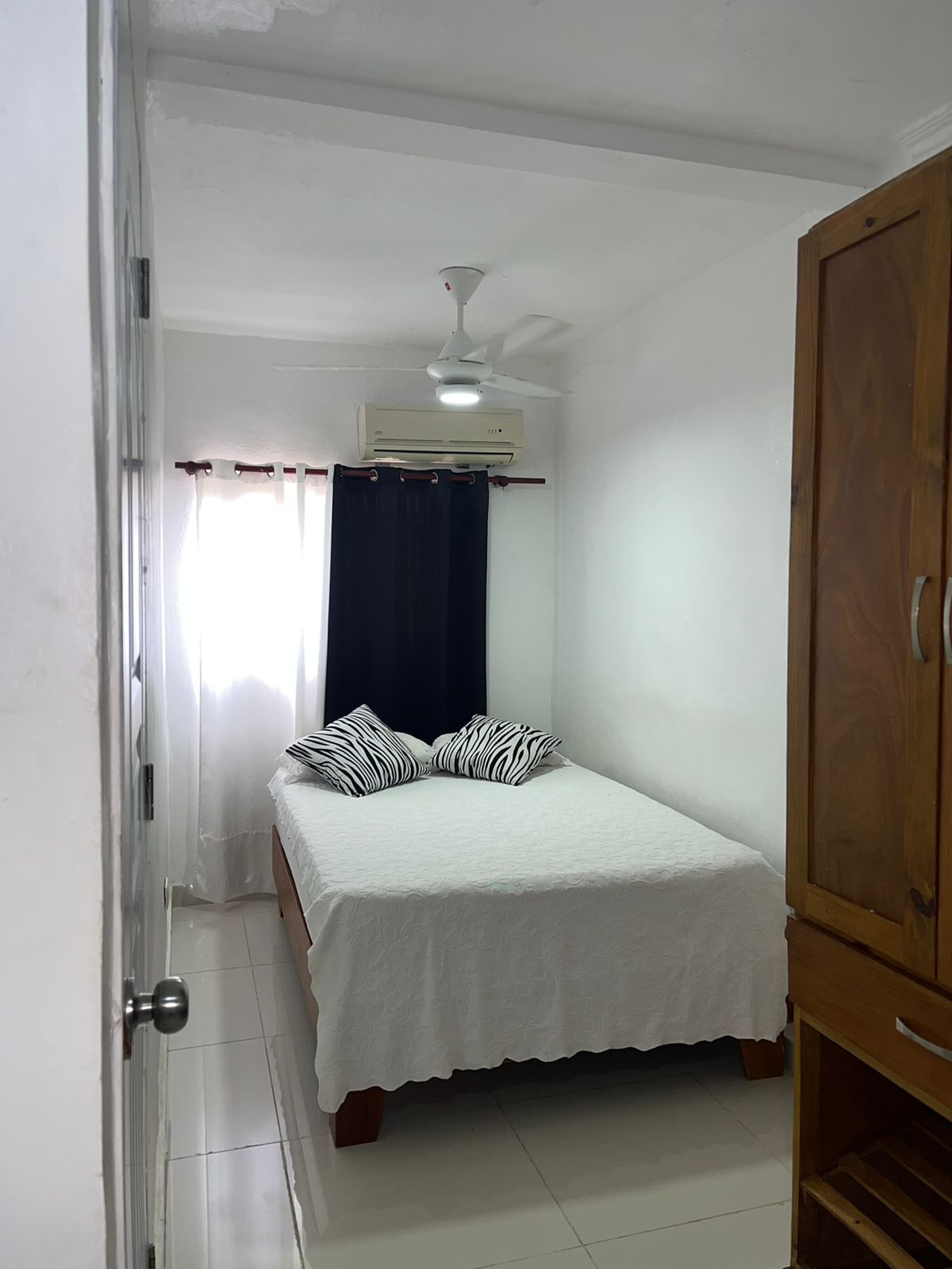 1209 Alquiler Aparta Estudio-Zona Universitaria Foto 7193250-h3.jpg