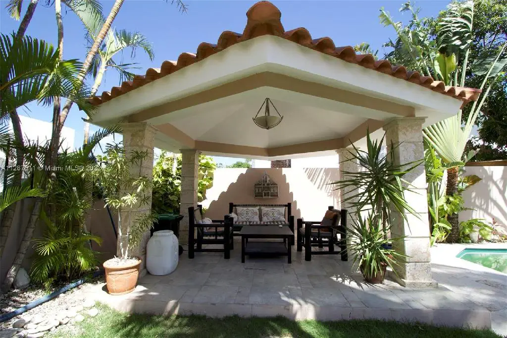 Villa de 7 Dormitorios en Res. Costa Bávaro Foto 7193273-1.jpg
