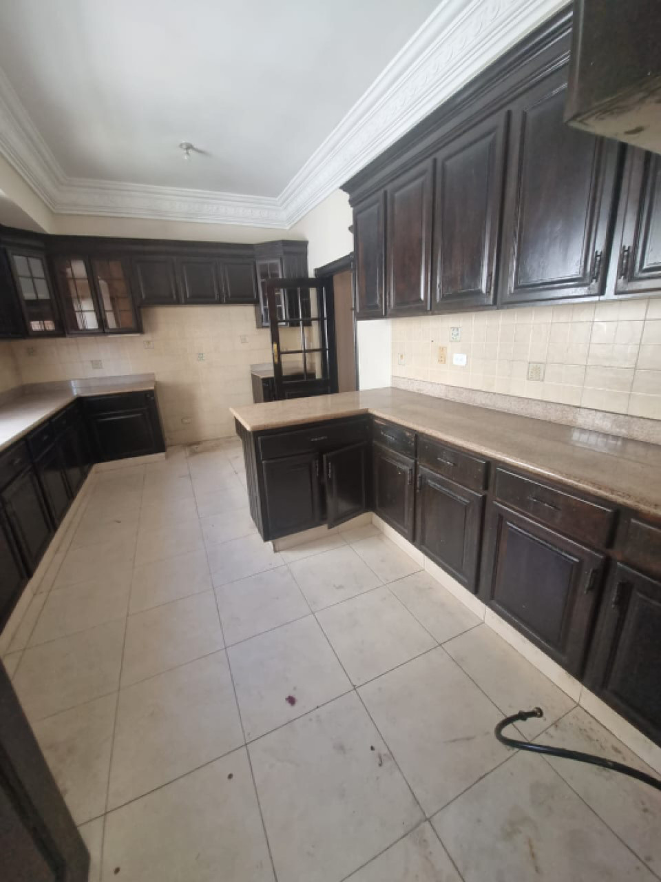 APARTAMENTO EN VENTA EN BELLA VISTA 7MO. NIVEL 215 METROS. Foto 7193289-5.jpg