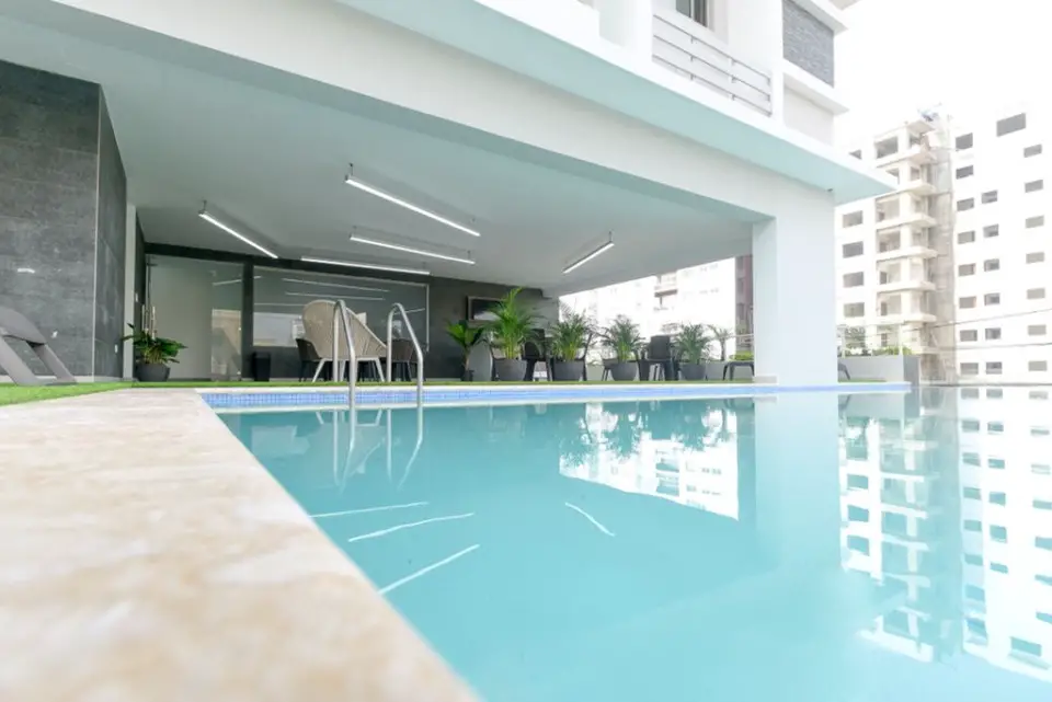 APARTAMENTO EN VENTA EN EVARISTO MORALES 2 HAB 2.5 BAÑOS Foto 7193312-1.jpg