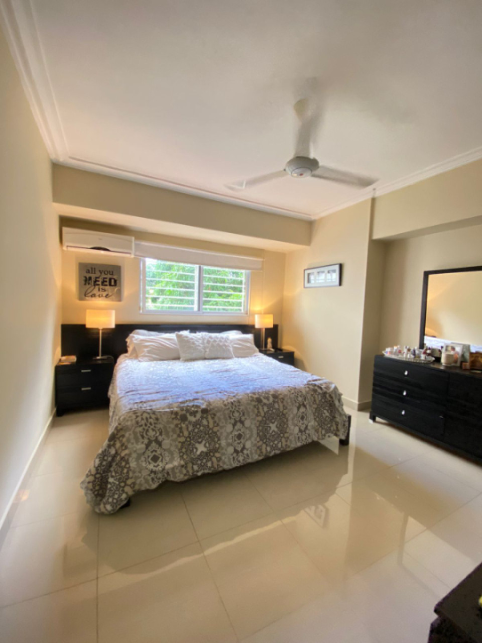 APARTAMENTO EN VENTA EN RENACIMIENTO 3 HAB 3  BAÑOS Foto 7193317-2.jpg
