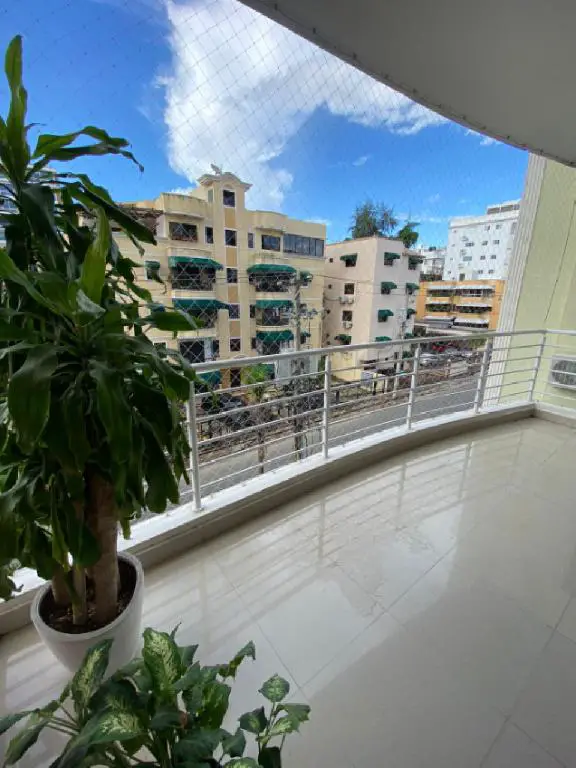 APARTAMENTO EN VENTA EN RENACIMIENTO 3 HAB 3  BAÑOS Foto 7193317-4.jpg