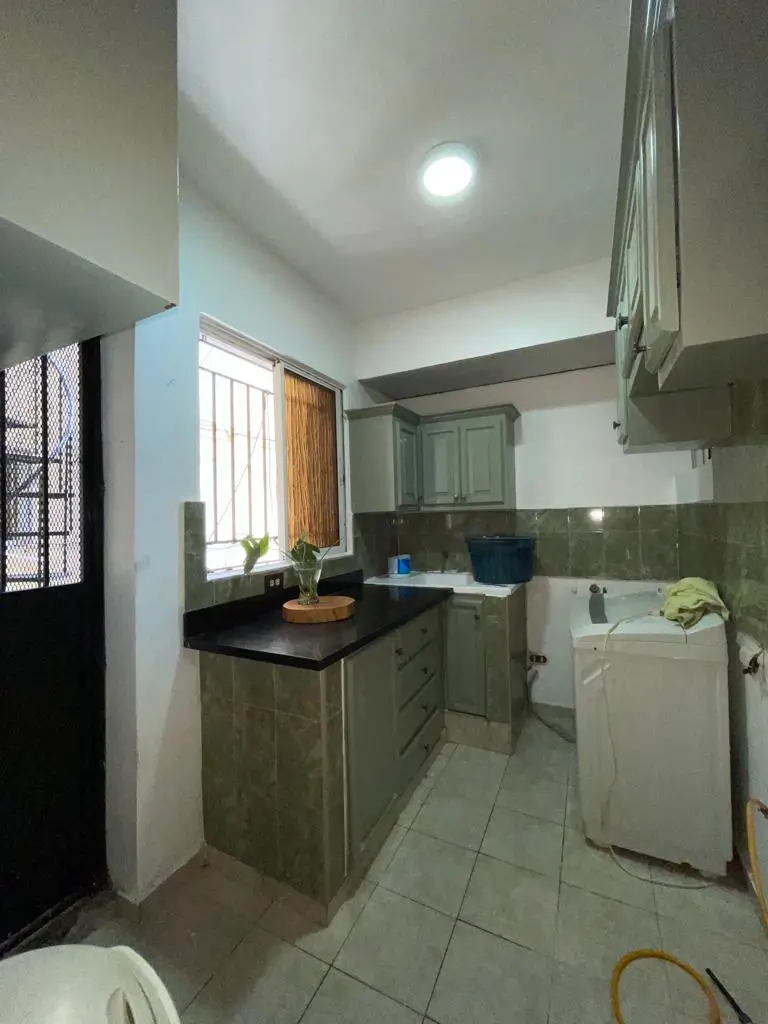 1424 ALQUILER DE APARTAMENTO-GAZCUE Foto 7194245-8.jpg