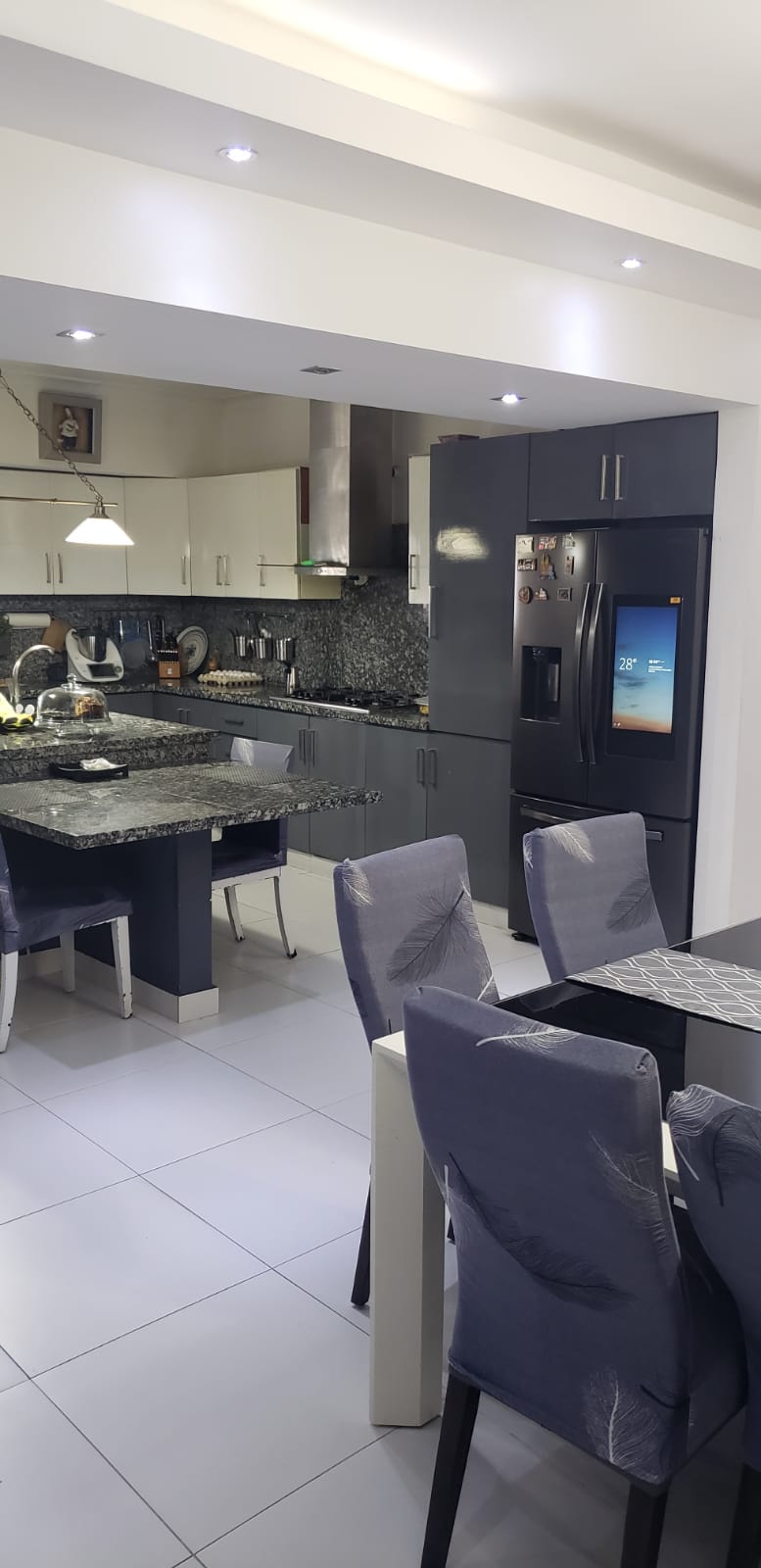 ALQUILO PENTHOUSE COMPLETAMENTE AMUEBLADO UBICADO EN SECTOR  Foto 7194520-1.jpg