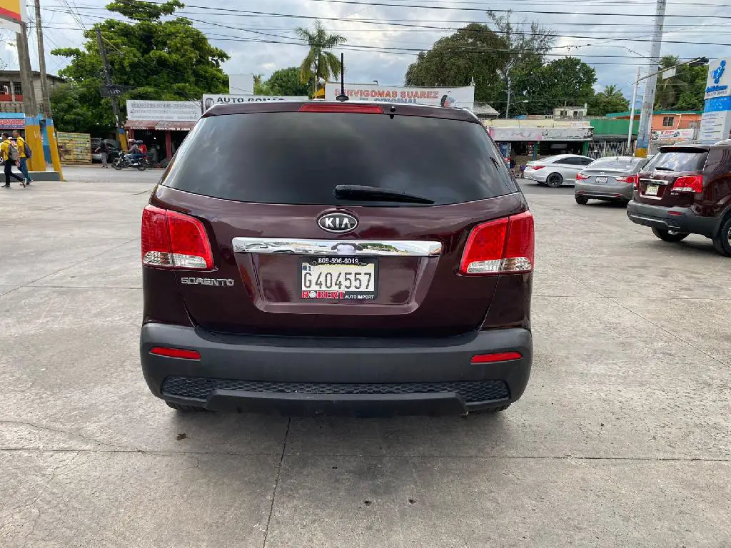 OFERTA! KIA SORENTO 2012 V4 3 FILAS DE ASIENTOS. Foto 7194525-4.jpg