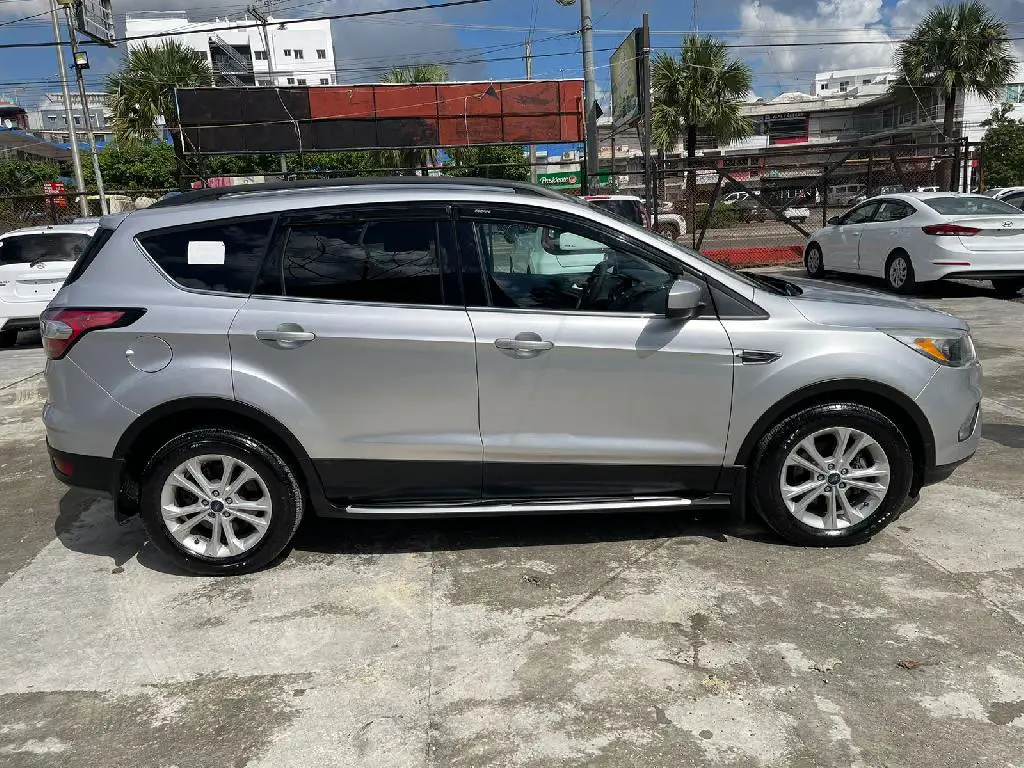 Vendo Ford Escape 2018 Foto 7194718-a1.jpg