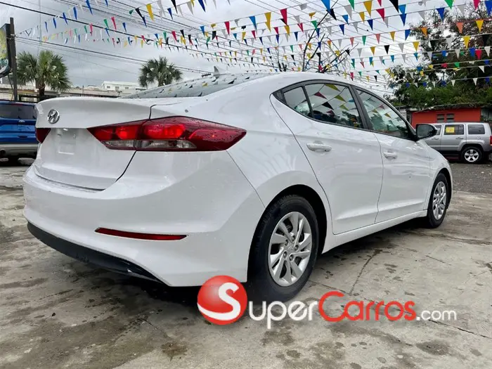 HYUNDAI ELANTRA 2017 Foto 7194752-o1.jpg