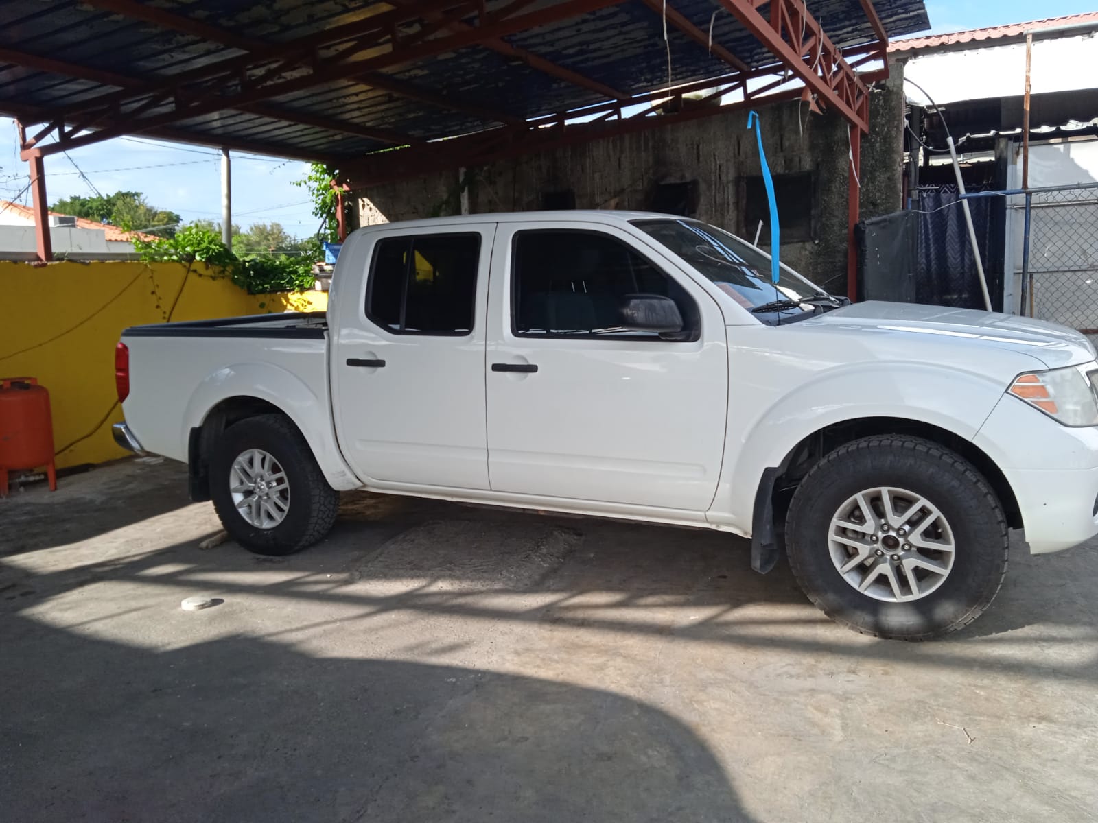 NISSAN FRONTIER 2019 Foto 7194766-c1.jpg