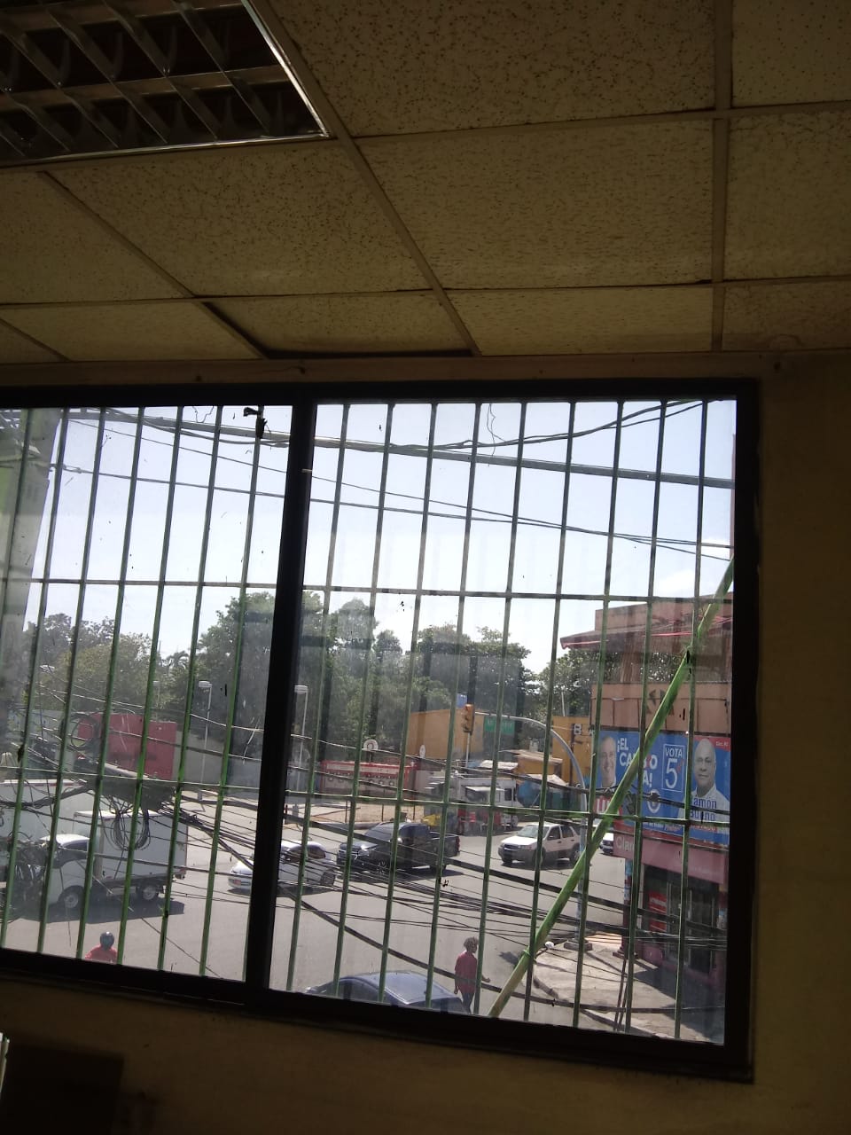 Apartamentos para oficina Ens. Luperon 2 y 3 piso  Pedro Livio Esq Ave Foto 7195473-1.jpg