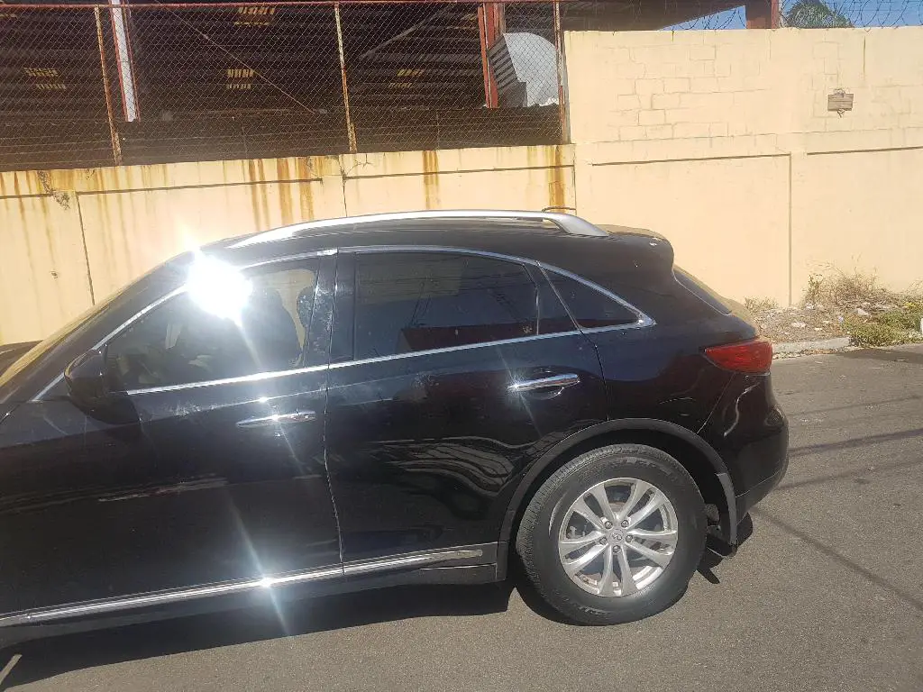 VENDO DE OPORTUNIDAD JEEPETA INFINITI MODELO FX 35  AÑO 2013 Foto 7196303-3.jpg