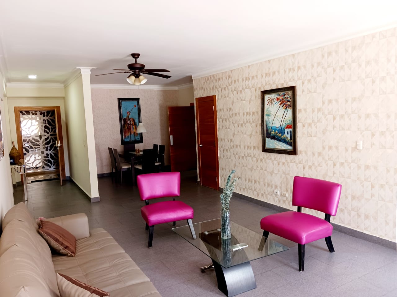 Amplio apartamento en alquiler Foto 7196356-1.jpg