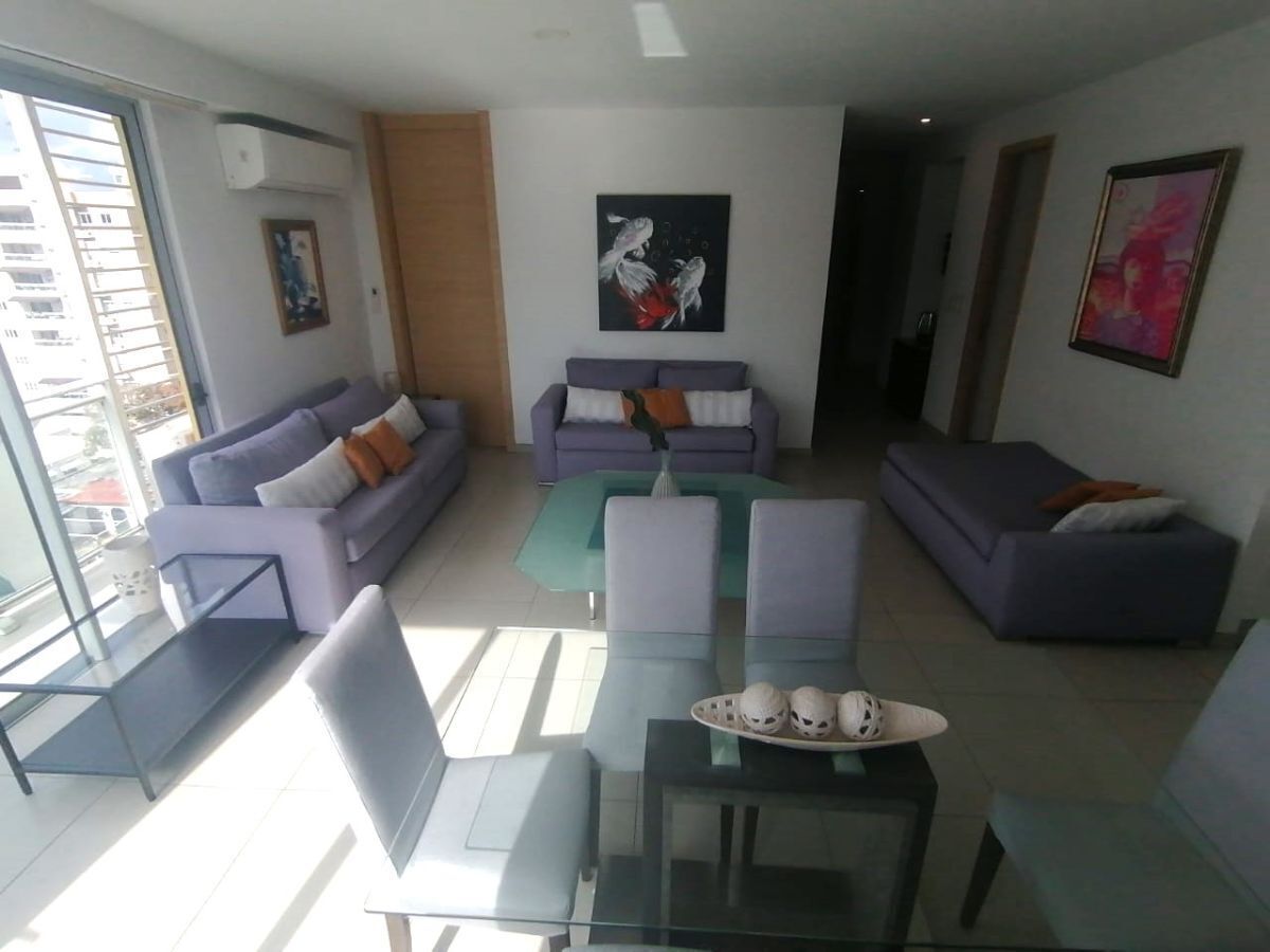 Apartamento amueblado en alquiler en Evaristo Morales Foto 7196462-g10.jpg