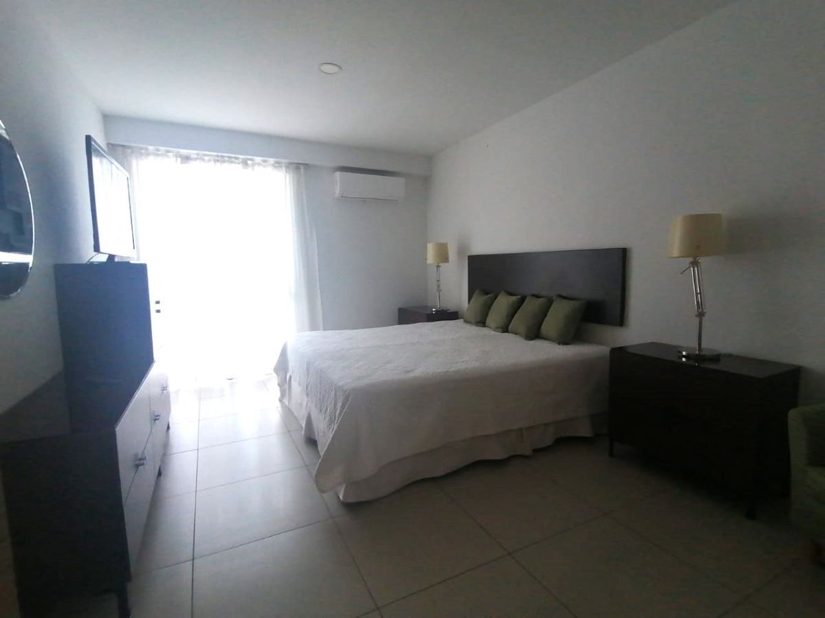 Apartamento amueblado en alquiler en Evaristo Morales Foto 7196462-g3.jpg