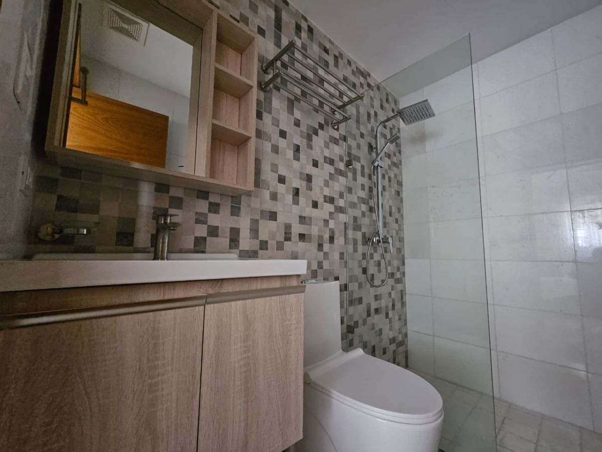 Espectacular apartamento en Piantini en alquiler y venta Foto 7196476-E2.jpg