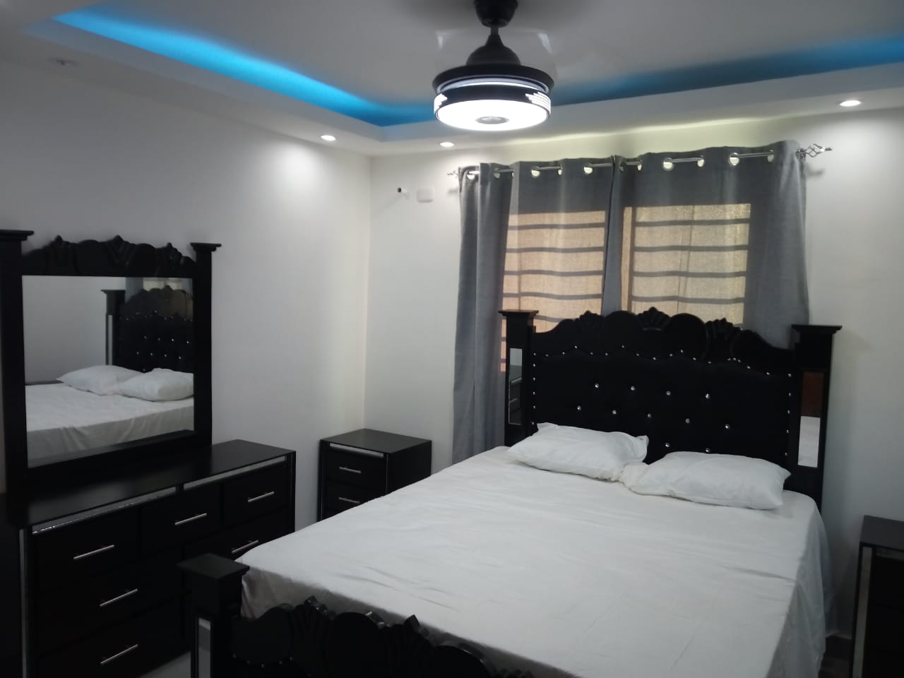 Se alquila apartamento amueblado temporal en La Isabelita Foto 7196477-1.jpg